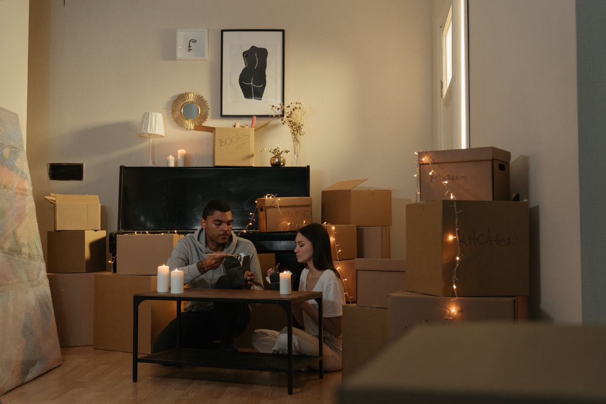 Cajas de mudanza apiladas